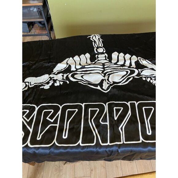 Vintage Black Flag/Banner Silk Wall Tapestry - Scorpions - Picture 4 of 10